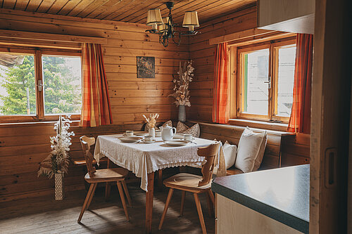 Living area – Cabin